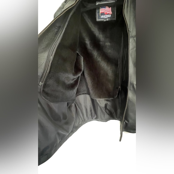 NWOT Genuine Leather Jacket, Size Large, Black - Picture 3 of 6
